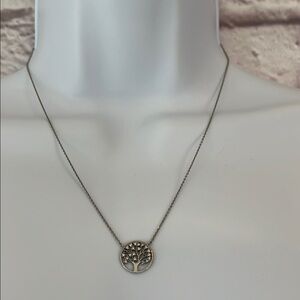 Elegant Silver Tree of Life Pendant Necklace (925)